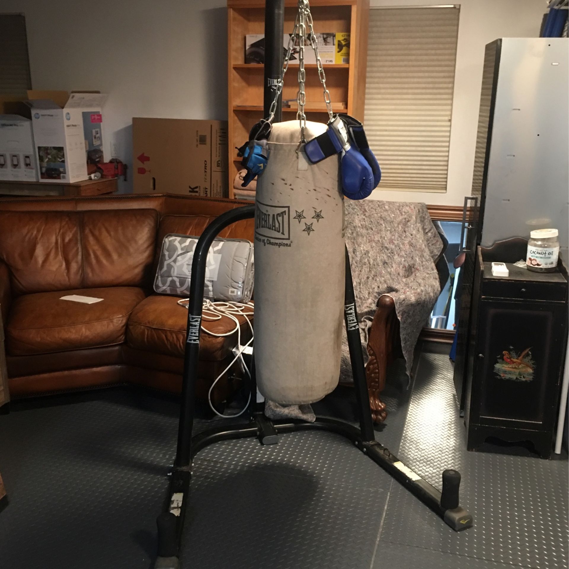 Heavy Bag for Sale in Stanwood, WA OfferUp
