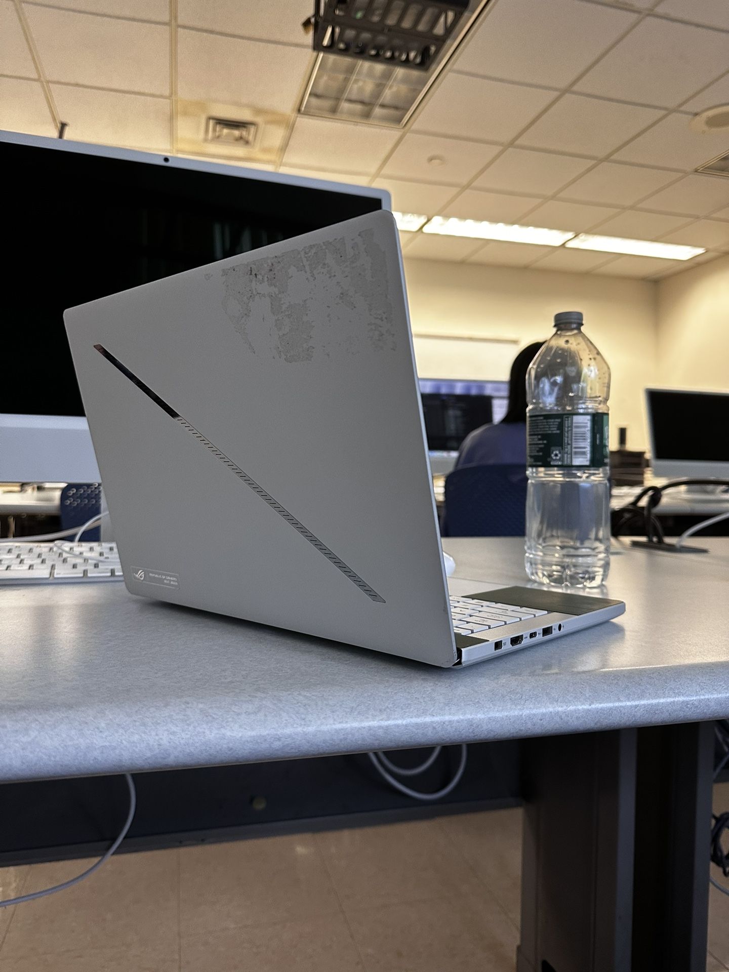 Asus G14 Zephyrus Oled Gaming Laptop (2024)