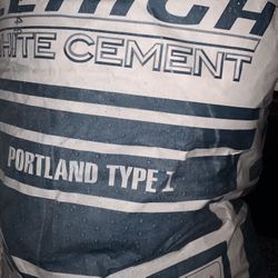 Lehigh White Portland Type 1 Cement, 92.6 Lb. and US Silica White Sand, 50 Lb. 