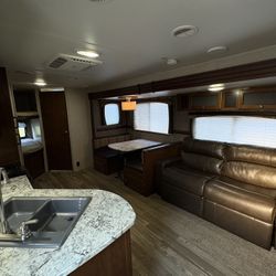 2017 Trailer Runner Travel Trailer 
