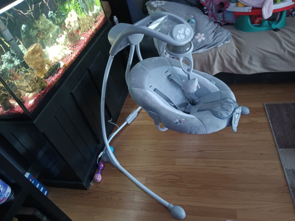 Infants Swing Electrical With Bluetooth