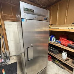 True Refrigerator