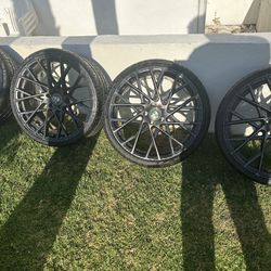 22 Inch Black Rims 