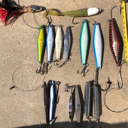 Long Range Fishing Lot Of 15 Jig (irons) Lures .. Vintage All New