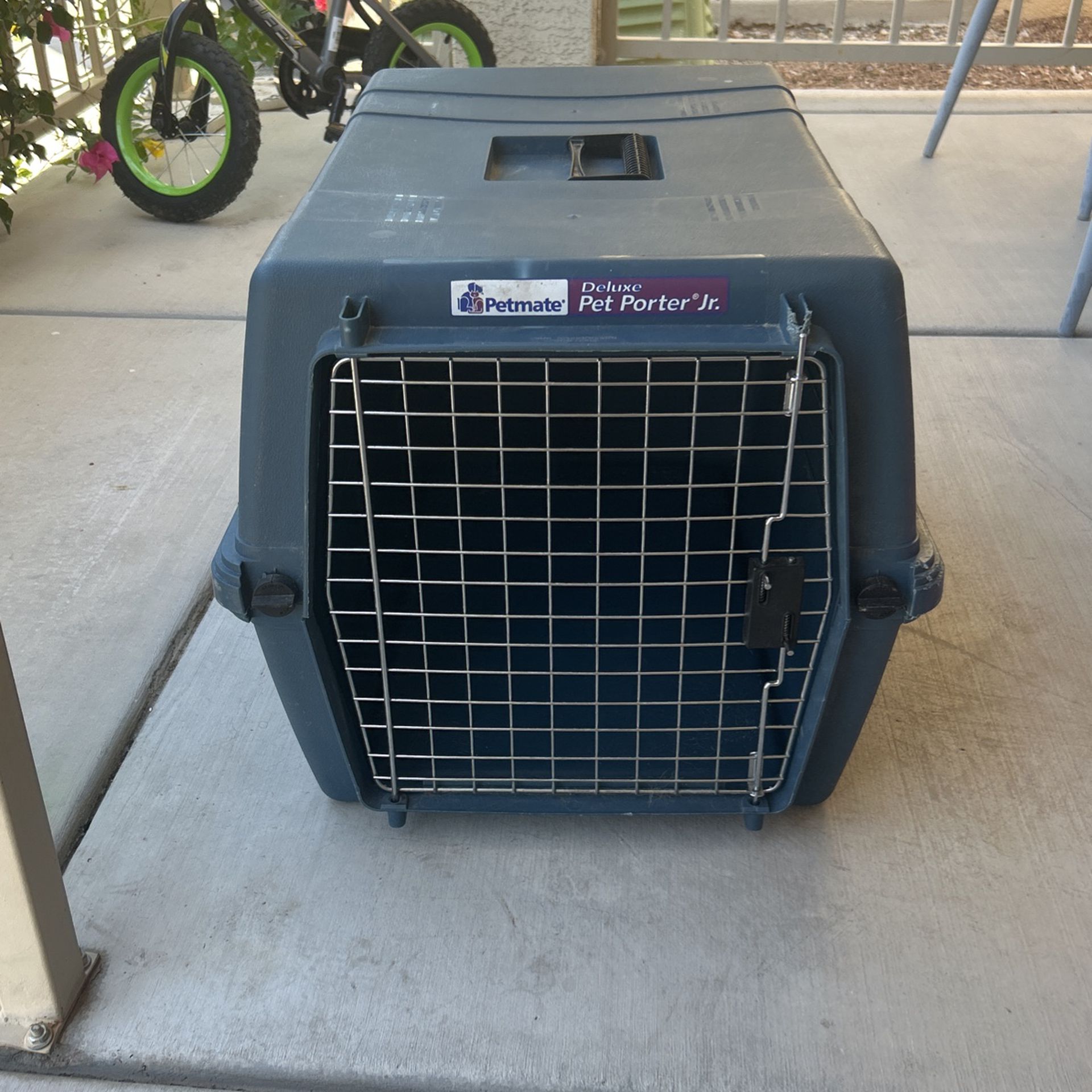 Dog / Cat Crate carrier 