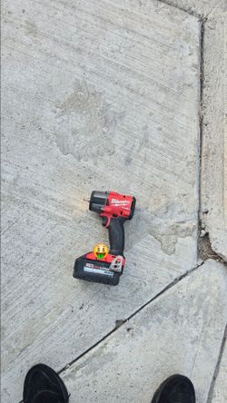 Milwaukee Mid Torque Impact Wrench
