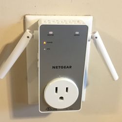 NETGEAR AC750 Computer WiFi Range Extender