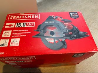 CRAFTSMAN CMES510 15-Amp 7-1/4-inch corded circular saw.