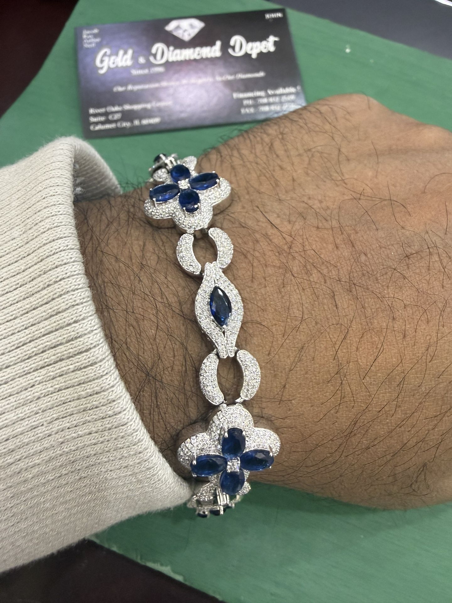 Vvs Diamond Bracelet 10kt White Gold Sapphires