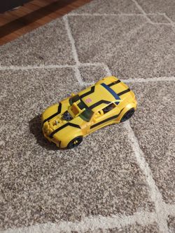 Bumble Bee Toy Transformer Toy