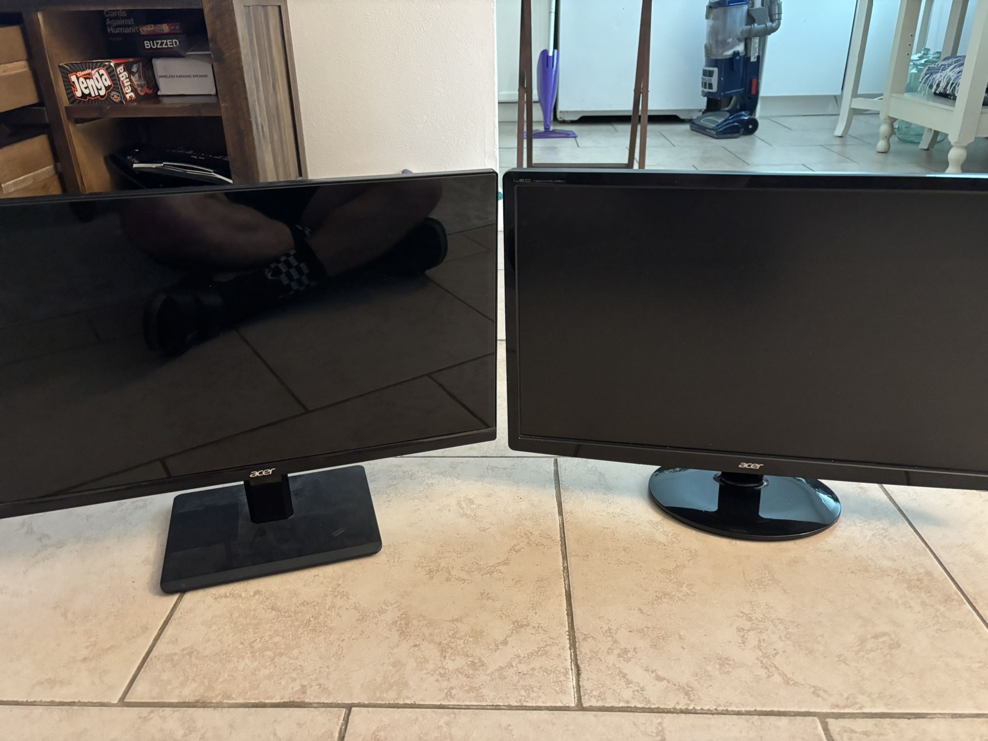 Two 24’ Acer Monitors