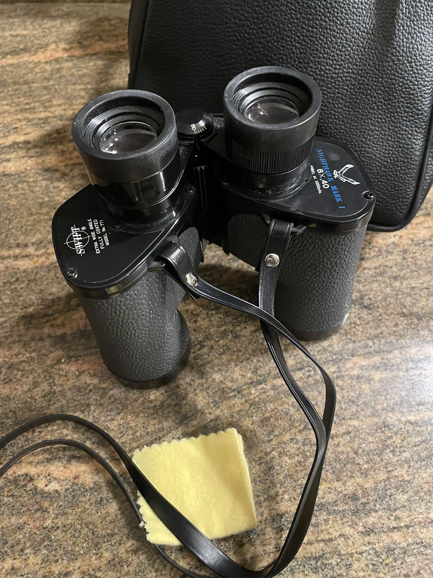 Swift Nighthawk Mark I 8x40 Wide Angle Binoculars # 771 499ft at 1000yds Japan with carrying case. Case is diff company but good fit