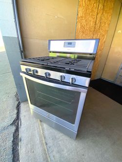 Whirlpool gas stove 5 burners stainless st 30”