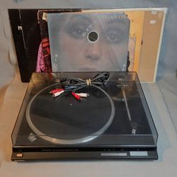 Technics SL-QD22 Quartz Direct Drive Turntable W Records See Video! Works Great