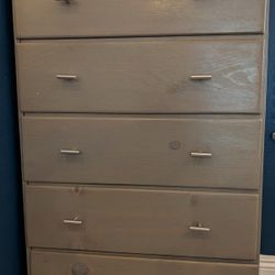 5 Drawer Wood Dresser