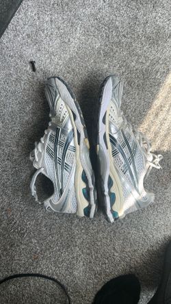 ASICS size 9.5