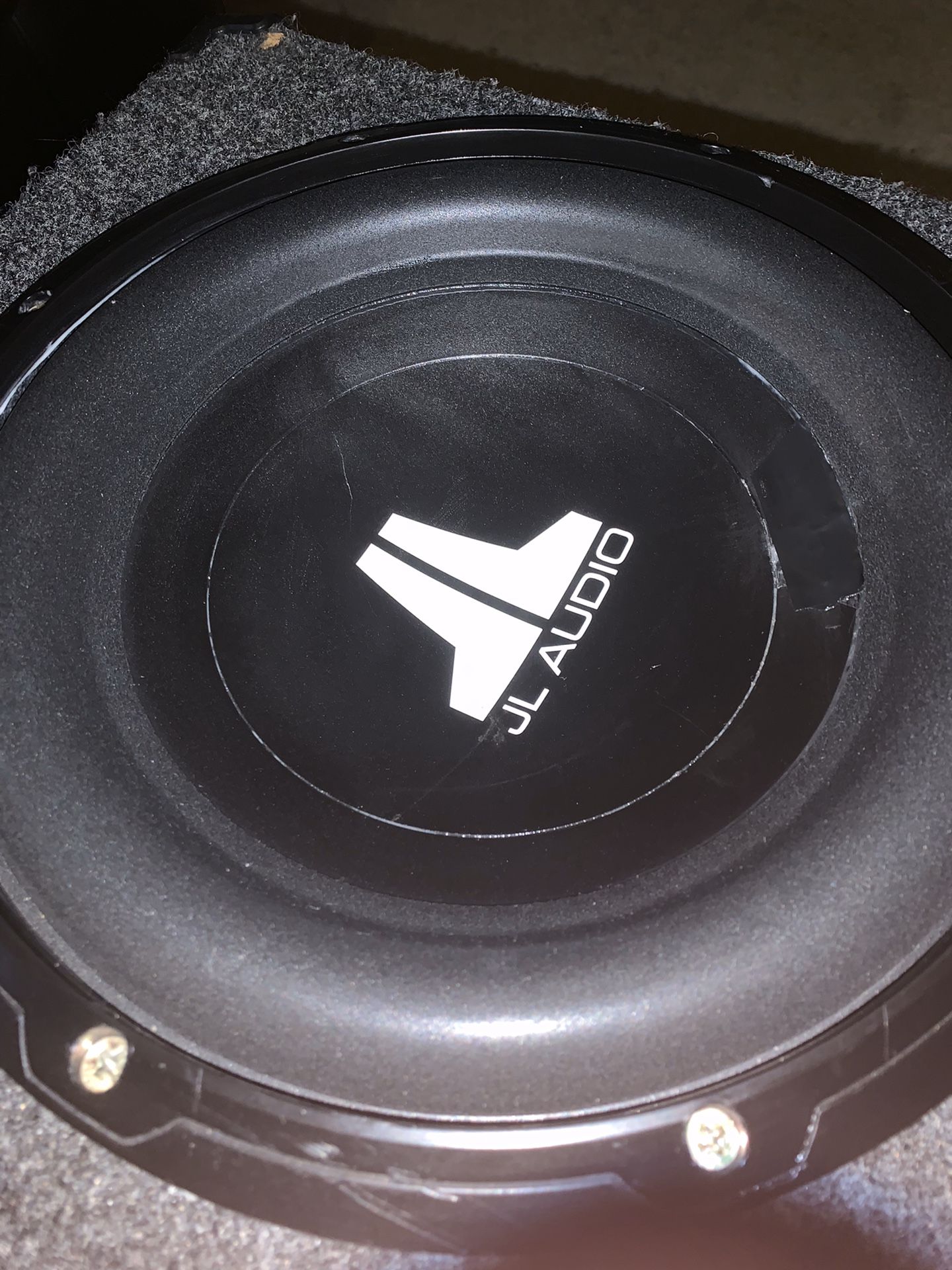 10” JBL Sub in Vented Bassworx Box