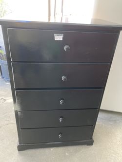 cajonera buena pura madera Solida