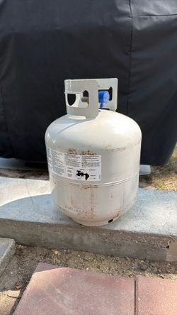 Propane tank