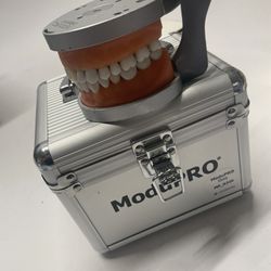 Acadental 32 Teeth Modupro one MP_R320 With Case And Lots Of Replacement Teeth 