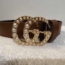 Ladies Gucci Belt 