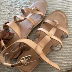 Old Navy Sandals $5 Size 9