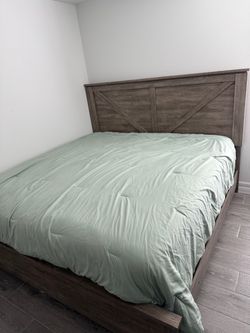 King size Bedroom Set with mattress