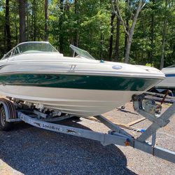 2004 Sea ray 200 Sundeck