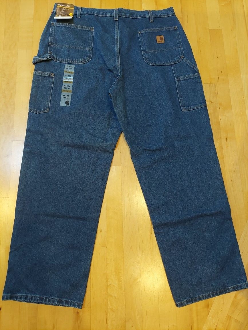 New Carhartt Jeans, 42 x 32 for Sale in Maple Valley, WA - OfferUp
