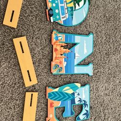 ONE Decor Centerpiece 