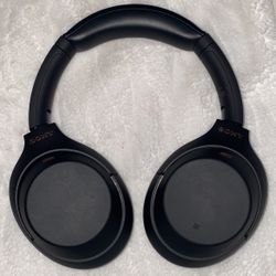 Sony WHXM4 Headphones 