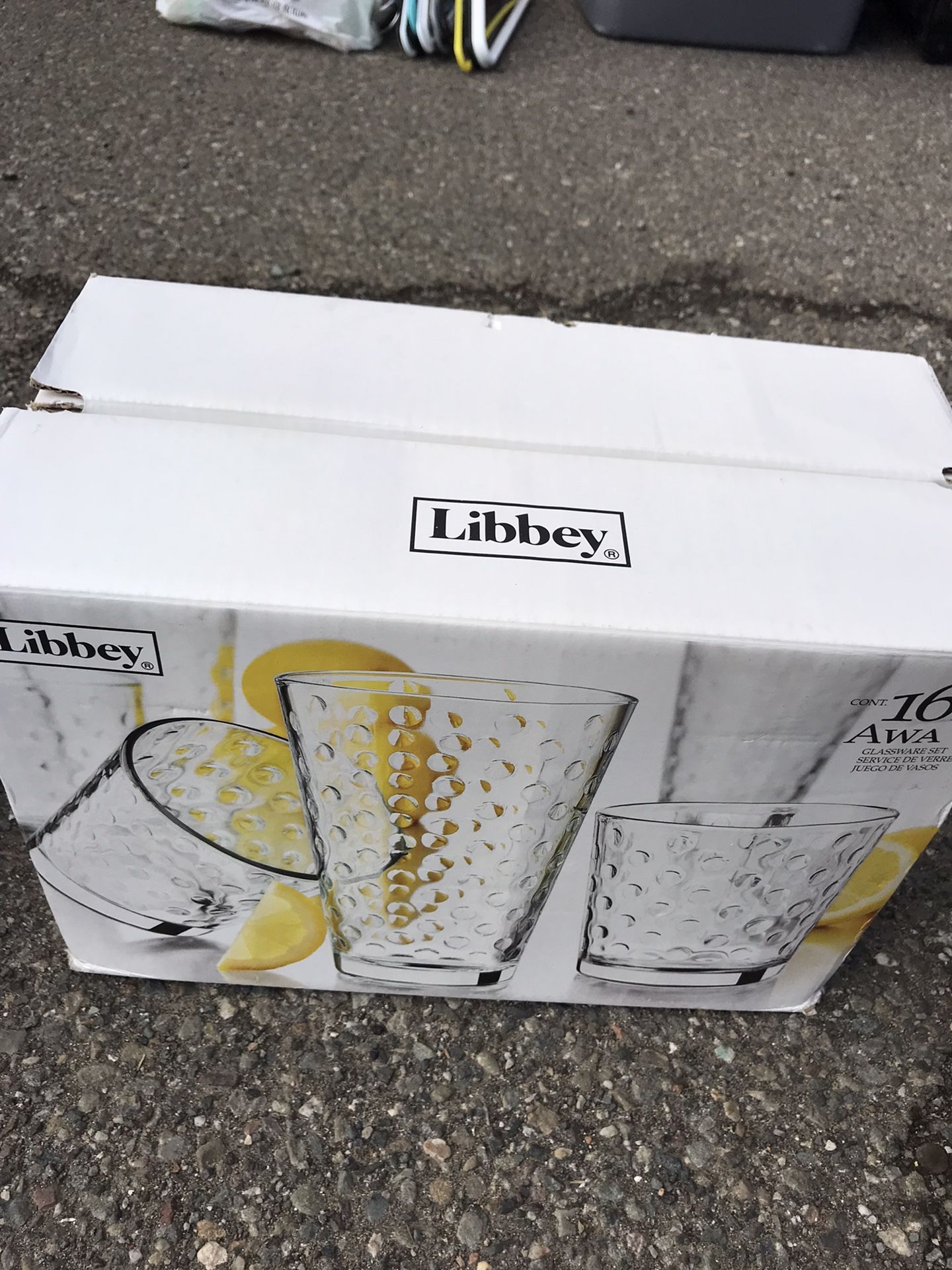 Libbey Glassware Set