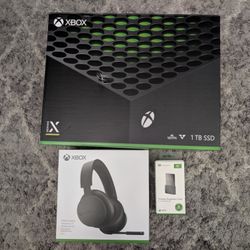 Xbox Series X + Plus Extras