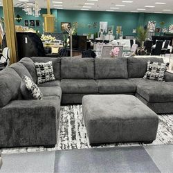 Ballinasloe Dark Gray 3 Piece Sectional with Chaise 🌲$10 Down Payment Finance 👍🏼New 