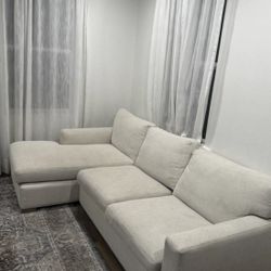 Sectional Couch FREE DELIVER