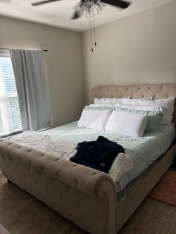 King size bed