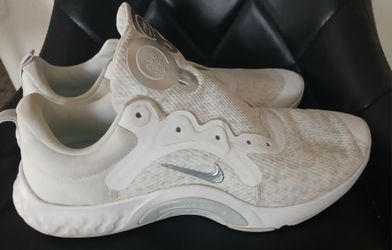 Nike Renew In Season TR  (Womens Size 11) Shoes White Platinum Like New $6
Pick up Mckinney