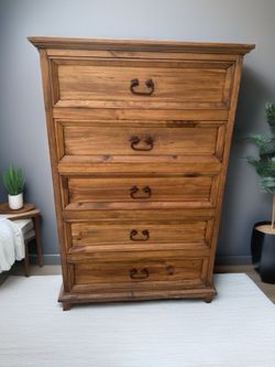 RUSTIC SOLID WOOD DRESSER