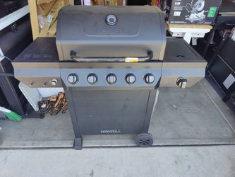 NexGrill 5 Burner Propane Grill