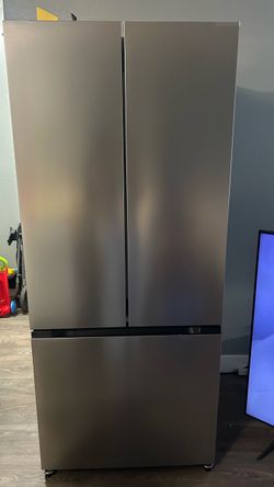 18 Cu.Ft. French Door Refrigerator, Frost Free