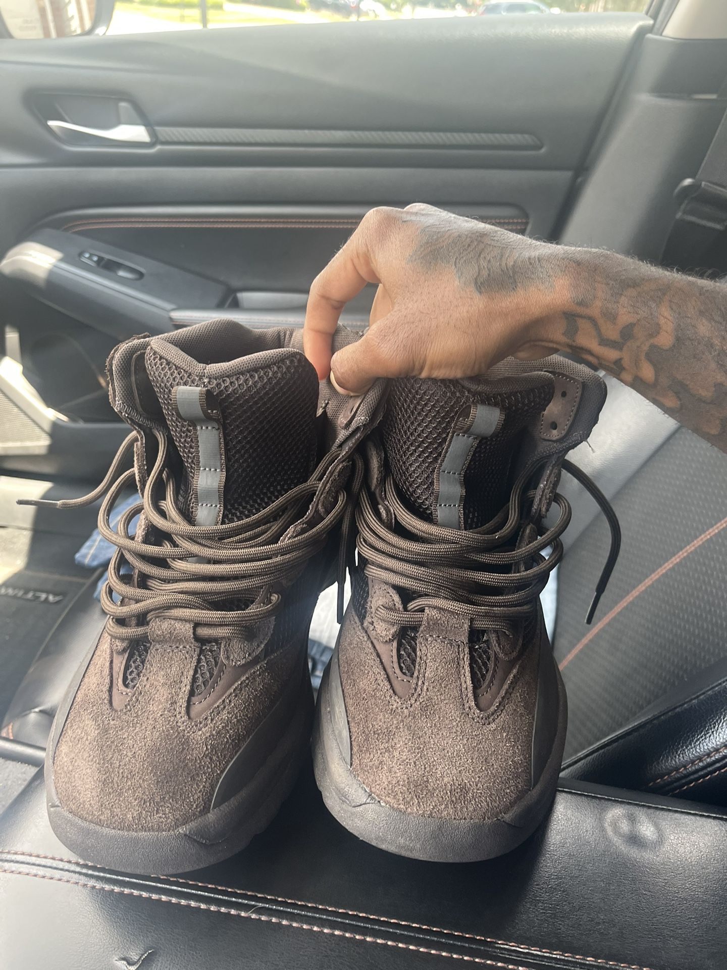 Yeezy Desert Boot Oil Brown