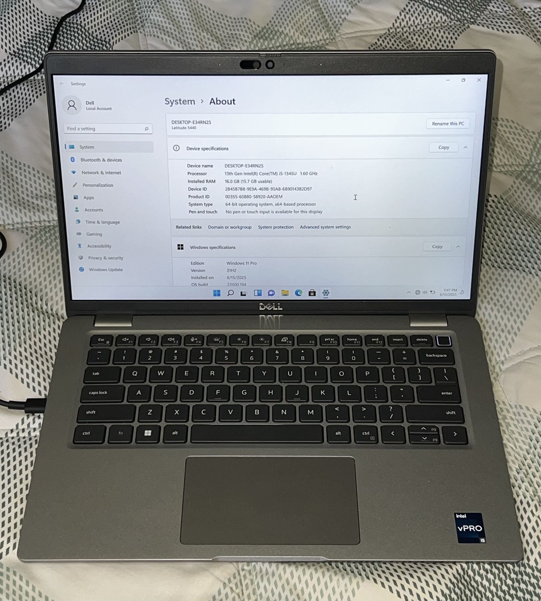 DELL Latitude 5440 14" FHD 13TH I5-1345U 256GB SSD 16GB W11P Webcam Warranty
