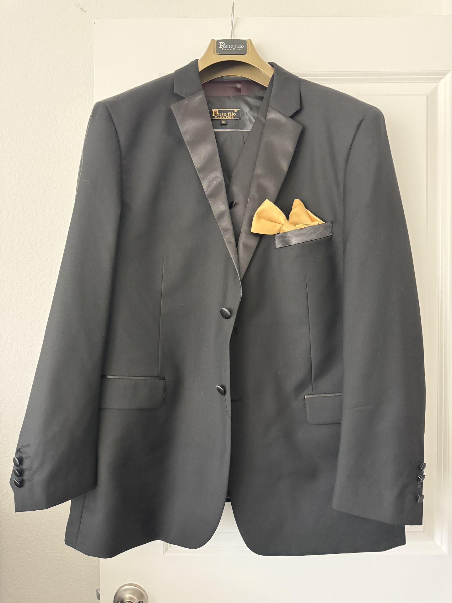 Men’s Black Tuxedo