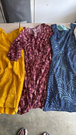 4 Dresses 3 Are 12, 1 Is 10