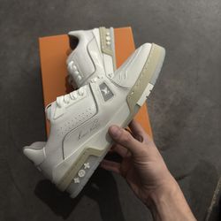 LV Trainers White 