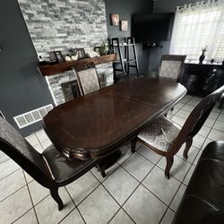 Antic Dining Table