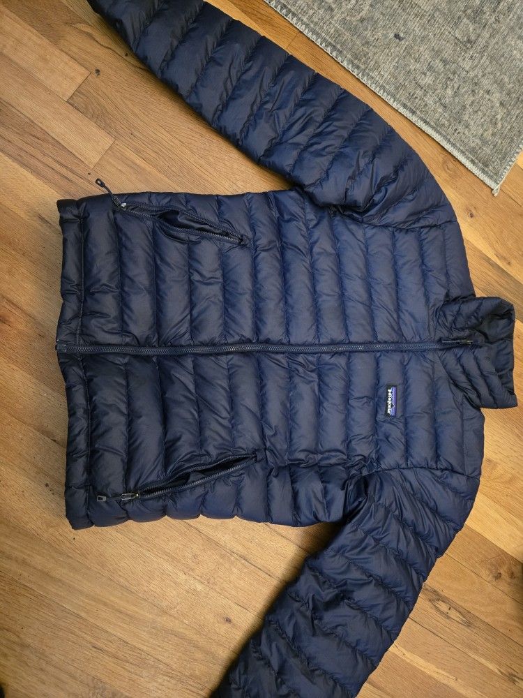 Mens size S Patagonia Puffer Jacket