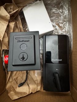 Kwilkset Halo door lock with fingerprint