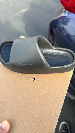 Nike slides
