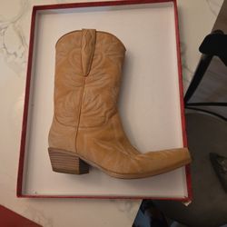 Guess Cowboy Boots